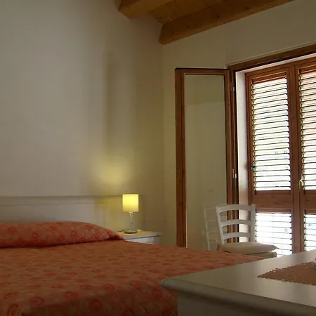 Holiday home Casa Vacanze Puccia *